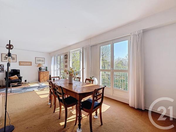 Appartement F6 à vendre  6 pièces - 100,16 m2 LE VESINET - 78