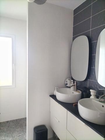 Maison moderne et lumineuse de 2019