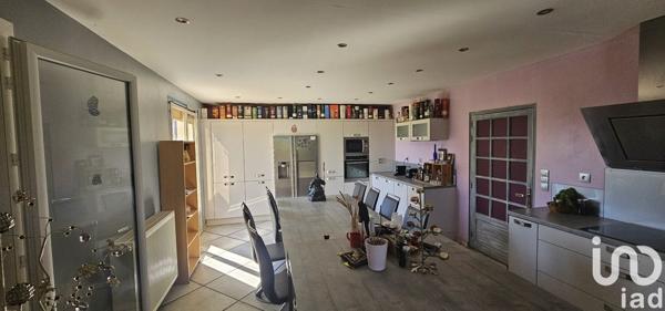 Maison traditionnelle 7 pièces de 154 m² à Saverdun (09700)