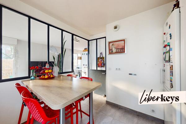 Duplex 4 pièces – 81 m² (101 m² au sol) – Balcon – 2 parkings – Gare à 450 m