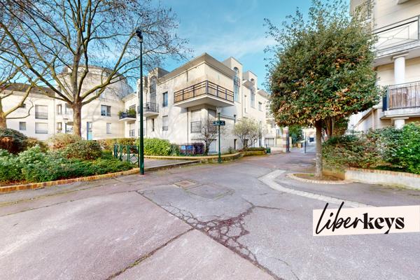 Duplex 4 pièces – 81 m² (101 m² au sol) – Balcon – 2 parkings – Gare à 450 m