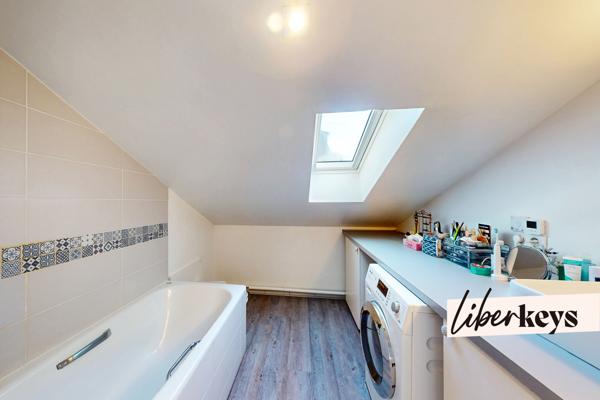 Duplex 4 pièces – 81 m² (101 m² au sol) – Balcon – 2 parkings – Gare à 450 m