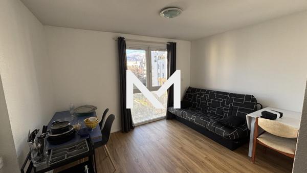 Lot de 6 studios meublés et 3 stationnements | Premium Immobilier