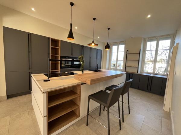 Maison à vendre |  Pau |  7 pièces | 302,4 m²