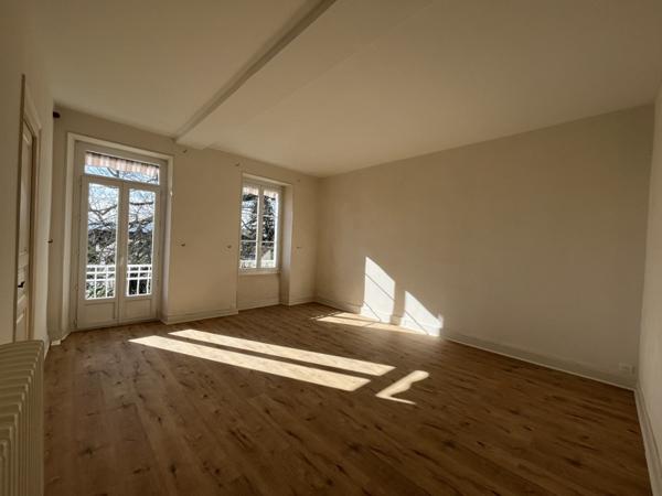 Maison à vendre |  Pau |  7 pièces | 302,4 m²