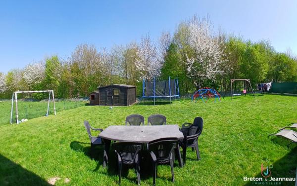 Maison récente à Pré en Pail