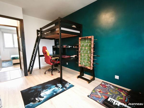 Maison récente à Pré en Pail