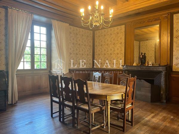 Château du XVe au XIXe siècles avec gîtes et dépendances proche du Mans