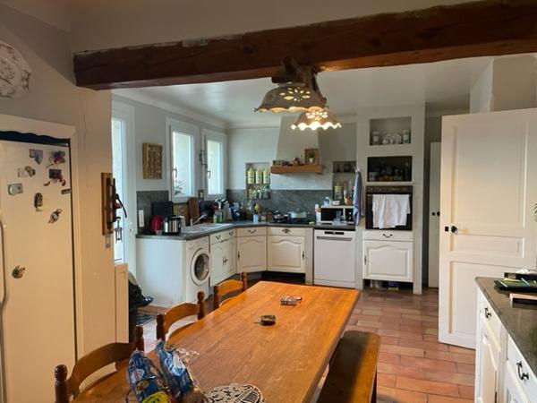 Maison Saint Saturnin Les Apt 9 pièce(s) 250 m2