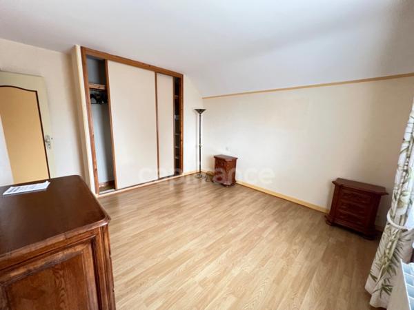 Maison à vendre 6 pièces SAINT LAURENT DE LA MER (22)