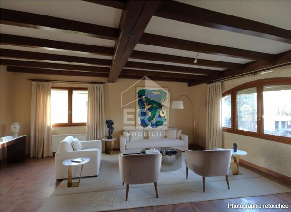 Maison avec 2 appartements indépendants 225m²