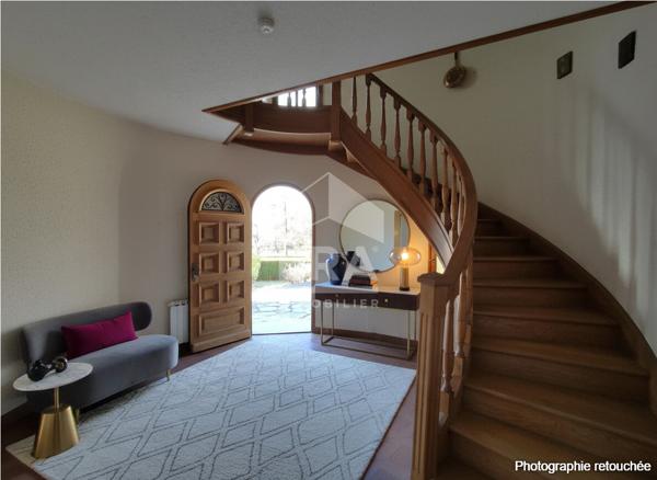 Maison avec 2 appartements indépendants 225m²