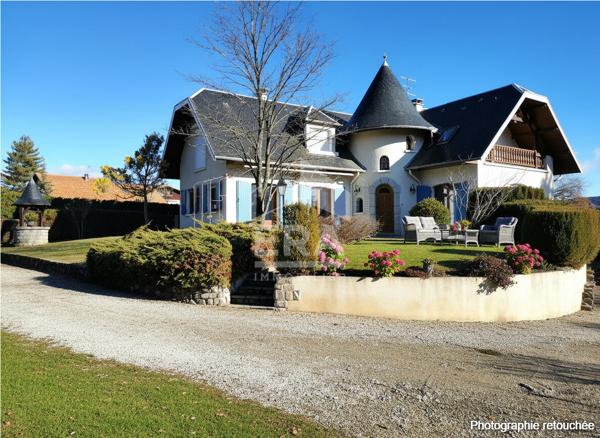 Maison avec 2 appartements indépendants 225m²
