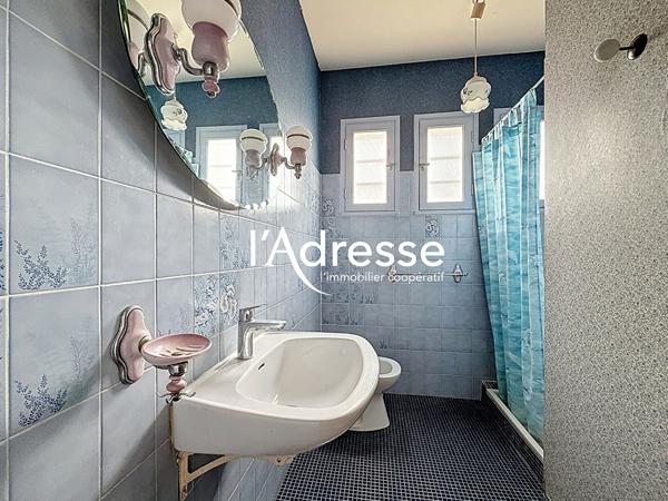 Maison familiale à vendre à SAINT-AVERTIN - 145m² sur terrain de 1650m² - Environnement calme et verdoyant