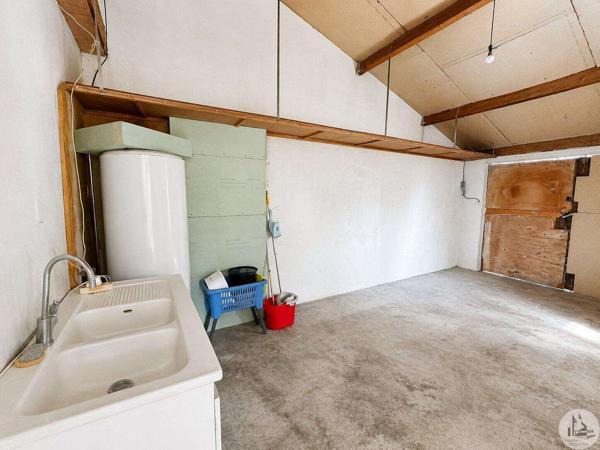 Maison plain-pied années 80 – 3 chambres, terrain