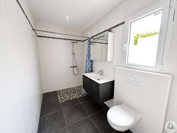 Maison plain-pied années 80 – 3 chambres, terrain