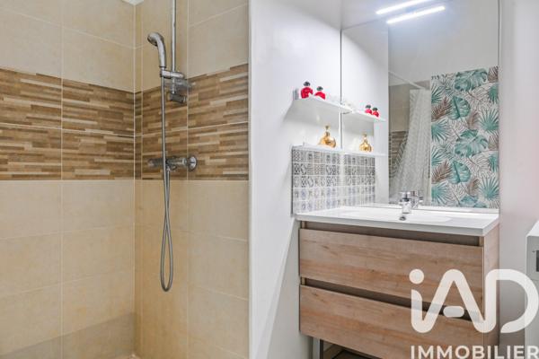 Appartement à vendre 3 pièces 61 m² Cuges-les-Pins