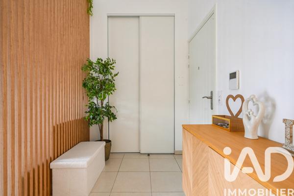 Appartement à vendre 3 pièces 61 m² Cuges-les-Pins