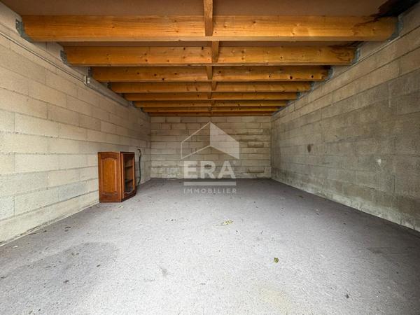 PAVILLON individuel / 4 chambres / MONCOURT FROMONVILLE