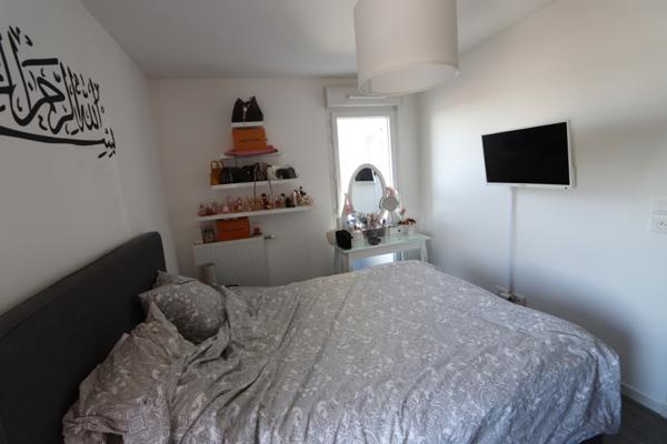 Appartement Saint Jean De La Ruelle 2 pièce(s) 42 m2