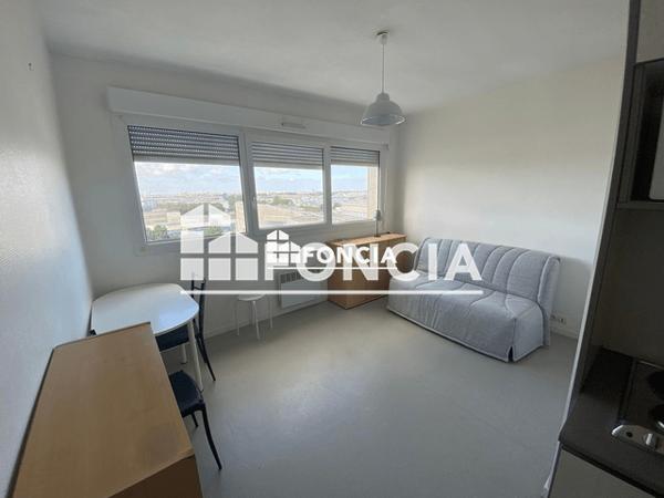 Location Studio meublé 18.92 m² - 60 RUE ALFRED KASTLER La Rochelle 17000