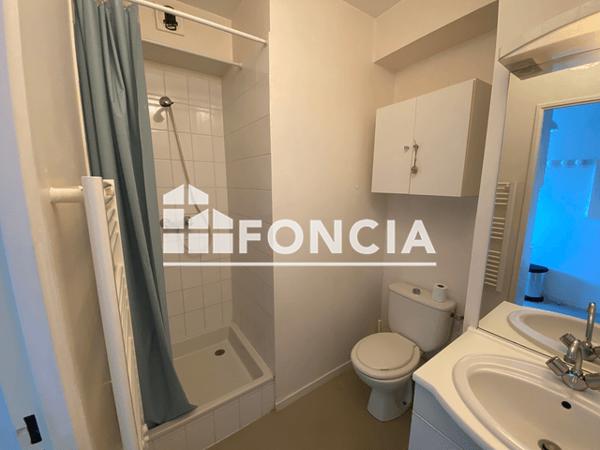 Location Studio meublé 18.92 m² - 60 RUE ALFRED KASTLER La Rochelle 17000