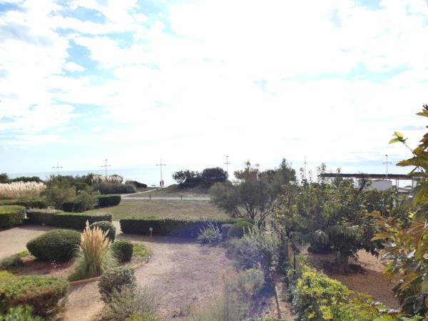 Môle. Studio en première ligne vue mer