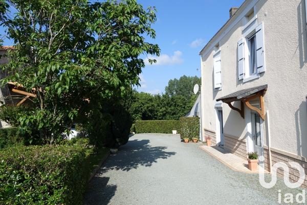 Maison à vendre 4 pièces 150 m² Cheffois