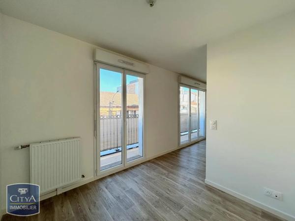 Appartement à louer 3 pièces 66.37m² Le Blanc-Mesnil (93150)