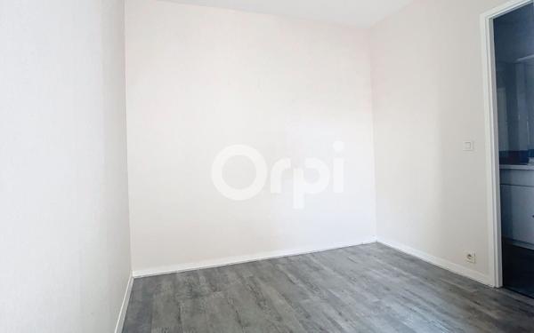 Appartement à louer    2 pièces •  Brive-la-Gaillarde