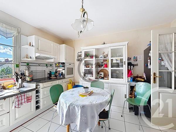 Appartement F5 à vendre  5 pièces - 112,11 m 2   PROVINS  - 77