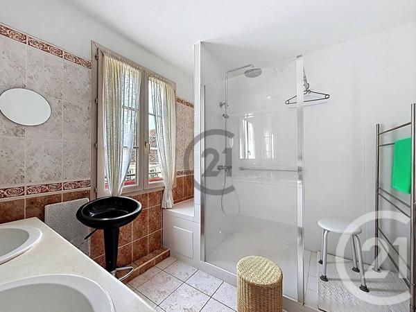 Appartement F5 à vendre  5 pièces - 112,11 m 2   PROVINS  - 77