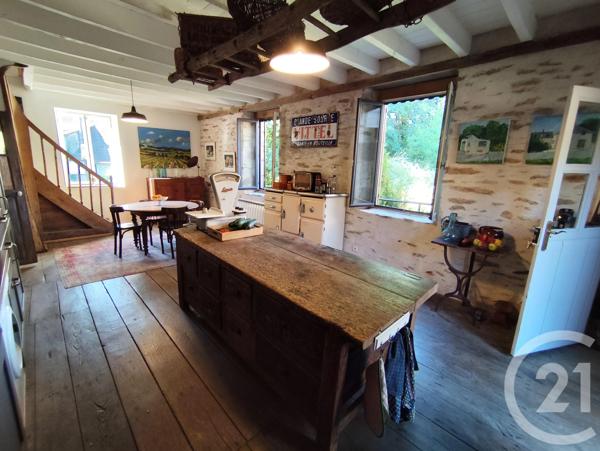 Maison à vendre  5 pièces - 161,50 m 2   CROZON SUR VAUVRE  - 36