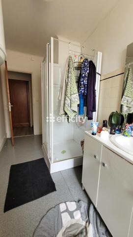 Immeuble 10 pièces - 400 m²