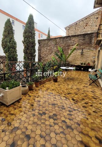 Immeuble 10 pièces - 400 m²