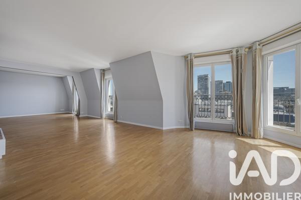 Appartement à vendre 3 pièces 133,6 m² Puteaux