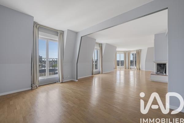 Appartement à vendre 3 pièces 133,6 m² Puteaux