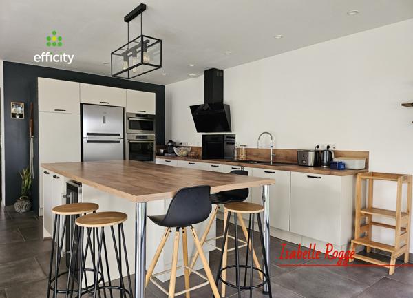 Maison 5 pièces - 123 m² Exclusivité efficity