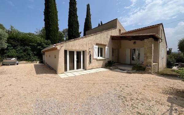 Maison à vendre    5 pièces • 133 m2 Cadenet