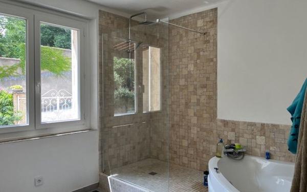 Maison à vendre    5 pièces • 133 m2 Cadenet