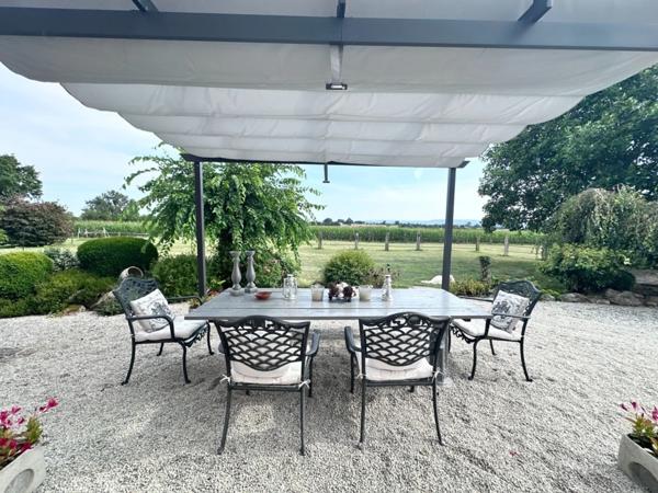 Propriété équestre à vendre – 7 pièces – 2,8 hectares – LANDELLES-ET-COUPIGNY (14), Calvados, Normandie