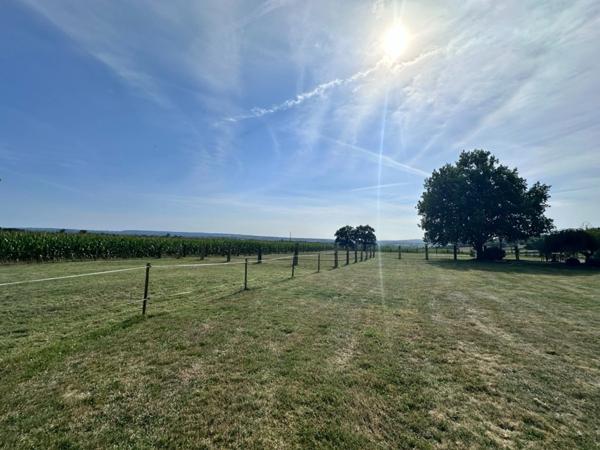 Propriété équestre à vendre – 7 pièces – 2,8 hectares – LANDELLES-ET-COUPIGNY (14), Calvados, Normandie