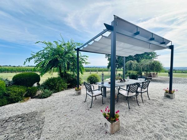 Propriété équestre à vendre – 7 pièces – 2,8 hectares – LANDELLES-ET-COUPIGNY (14), Calvados, Normandie