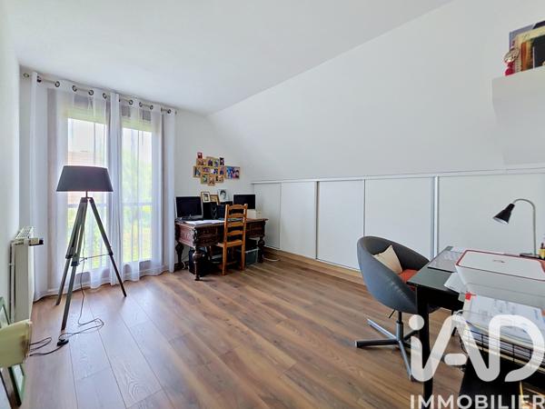 Maison à vendre 8 pièces 244,72 m² La Queue-en-Brie