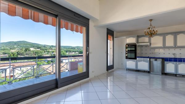 Dernier Etage - Bel Appartement en duplex