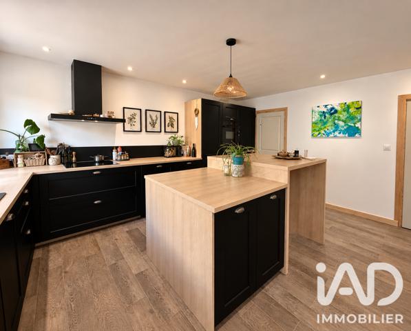 Maison à vendre 4 pièces 93 m² Coutances