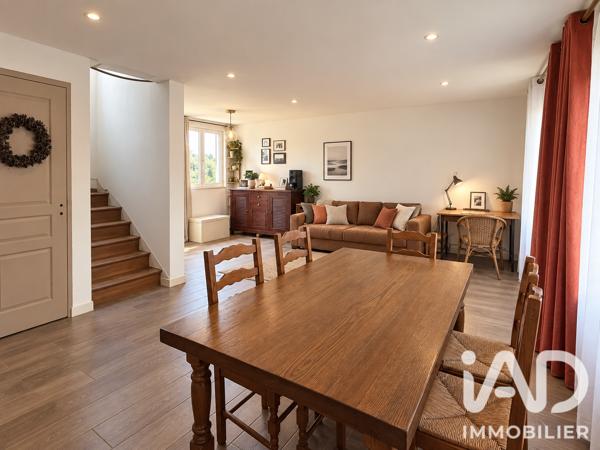 Maison à vendre 4 pièces 93 m² Coutances