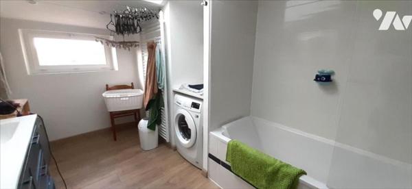 MAISON RENOVEE EQUEURDREVILLE CENTRE + 4 CHAMBRES + GARAGE + JARDIN