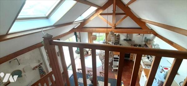 MAISON RENOVEE EQUEURDREVILLE CENTRE + 4 CHAMBRES + GARAGE + JARDIN