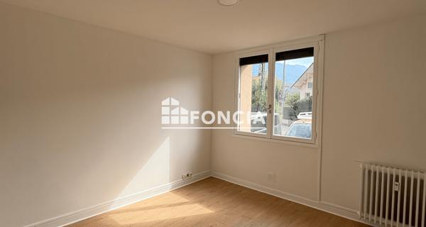 Location Studio 26.75 m² - Les ÉChelles 73360